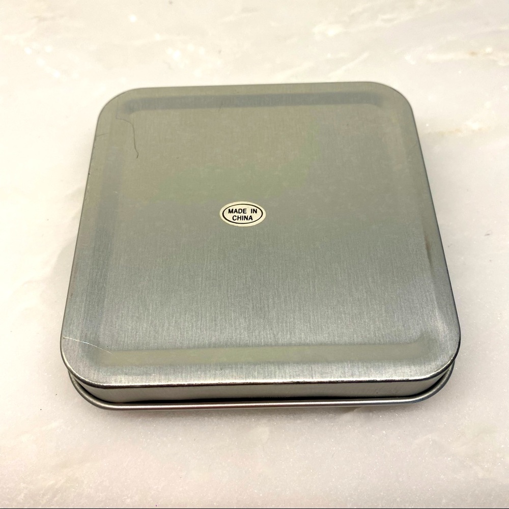 Swiss tech tin case only - Picture 4 of 4